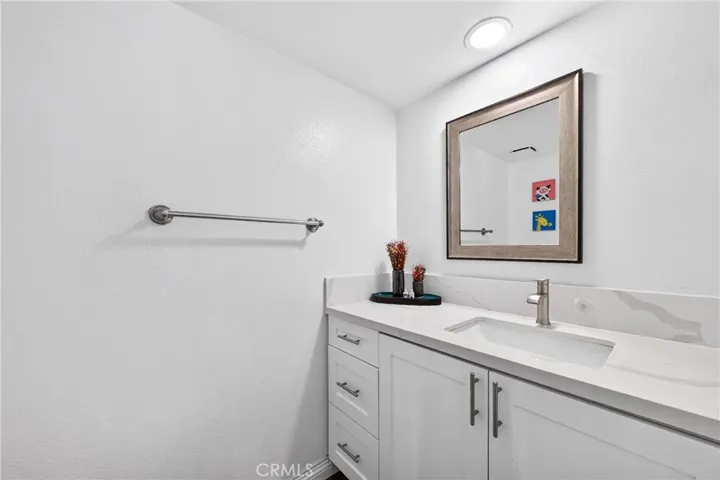 16119 Ridgeview Lane, La Mirada, California 90638