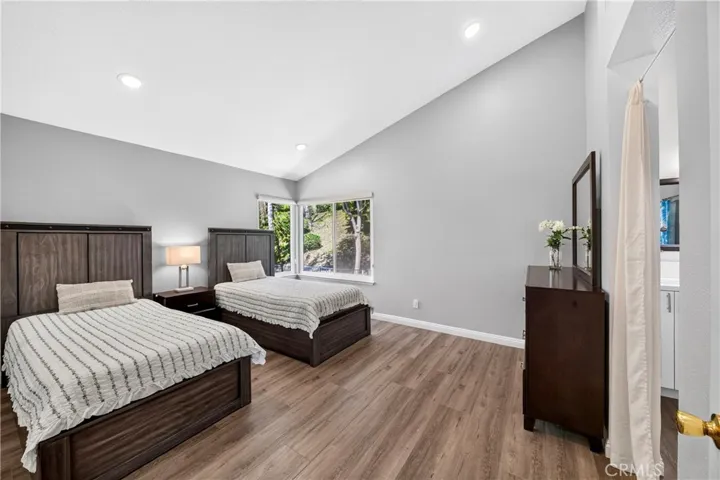 16119 Ridgeview Lane, La Mirada, California 90638
