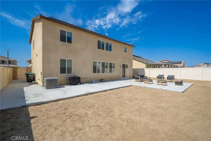 32439 Prairie Crossing Drive, Winchester, California 92596