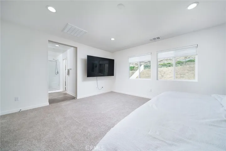 32439 Prairie Crossing Drive, Winchester, California 92596
