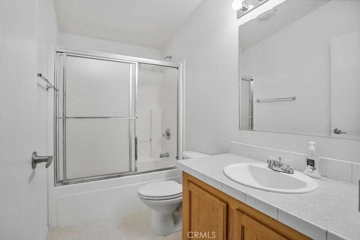 2924 E South Bear Creek, Merced, California 95348