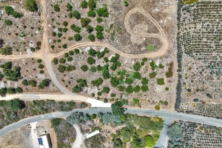 Twin Oaks Valley Rd., Vista, California 92084