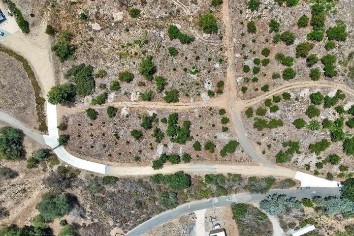 Twin Oaks Valley Rd., Vista, California 92084