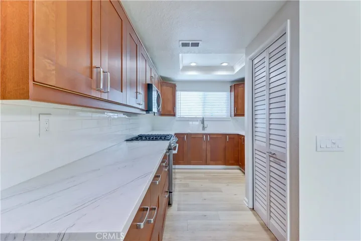 26928 Carnelian 247, Mission Viejo, California 92691
