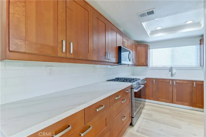 26928 Carnelian 247, Mission Viejo, California 92691