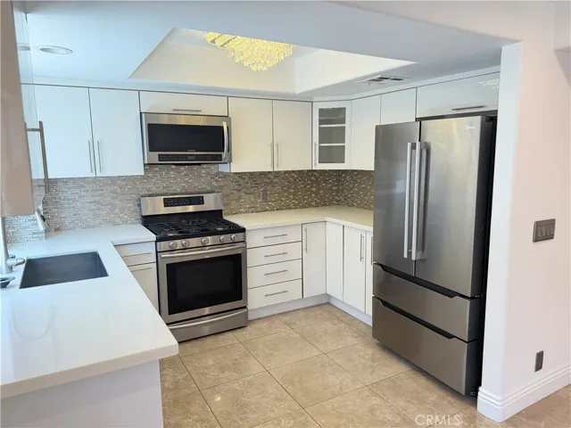 5340 Las Virgenes 10, Calabasas, California 91302