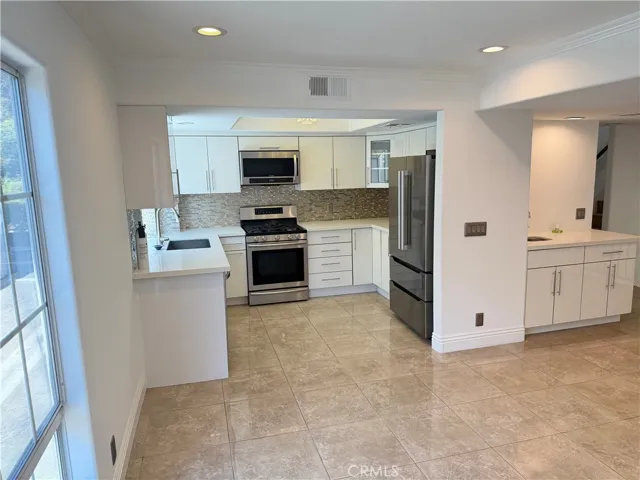 5340 Las Virgenes 10, Calabasas, California 91302