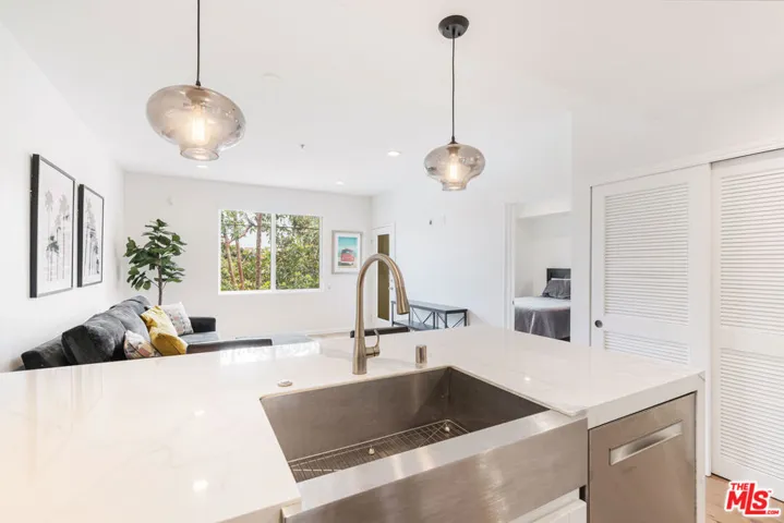 13200 Pacific Promenade 210, Playa Vista, California 90094