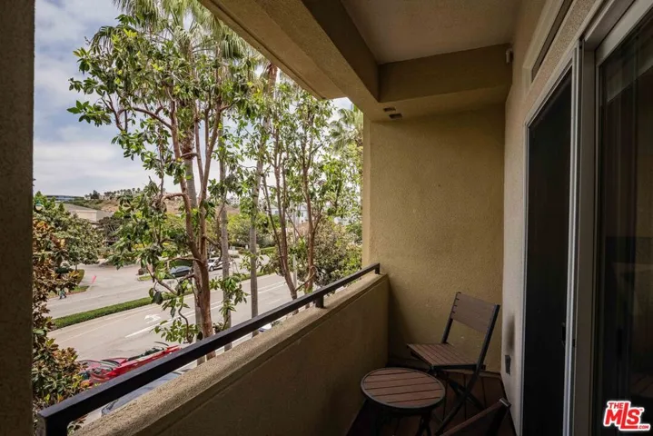 13200 Pacific Promenade 210, Playa Vista, California 90094