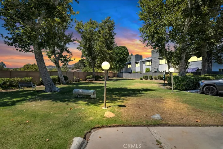 11311 Tampa Avenue 32, Porter Ranch, California 91326