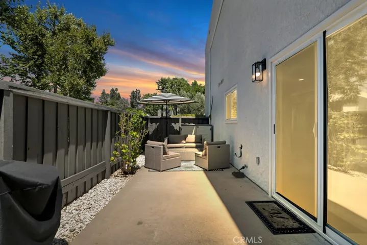 11311 Tampa Avenue 32, Porter Ranch, California 91326