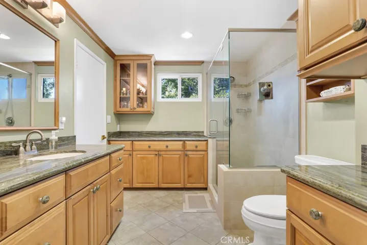 11311 Tampa Avenue 32, Porter Ranch, California 91326