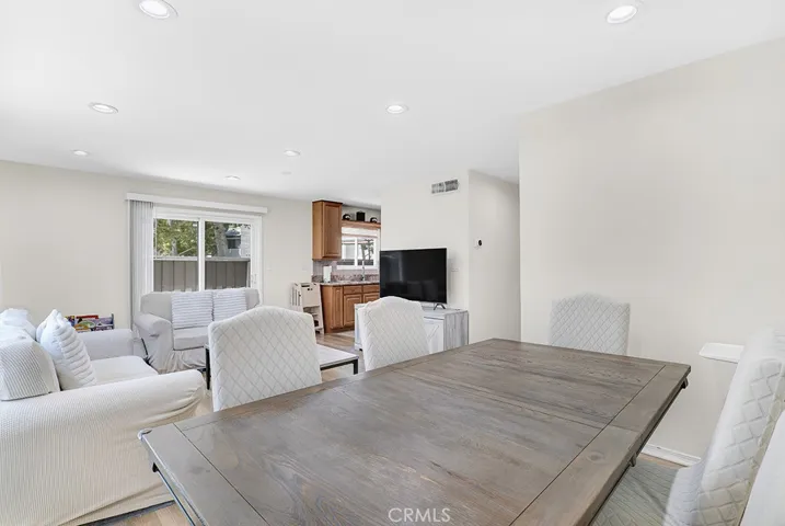 11311 Tampa Avenue 32, Porter Ranch, California 91326