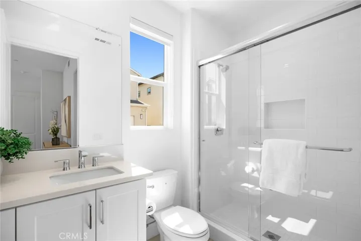 446 Sonia, Irvine, California 92618