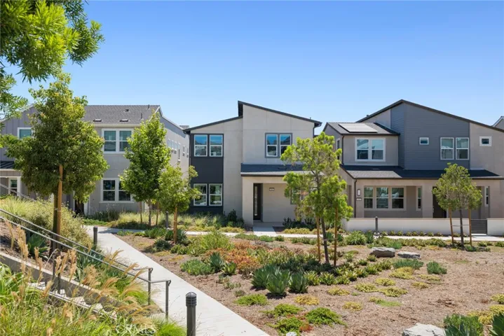 446 Sonia, Irvine, California 92618