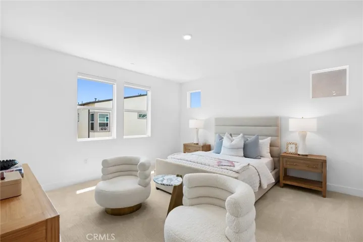 446 Sonia, Irvine, California 92618