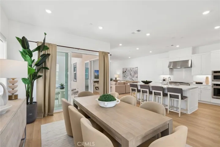 446 Sonia, Irvine, California 92618