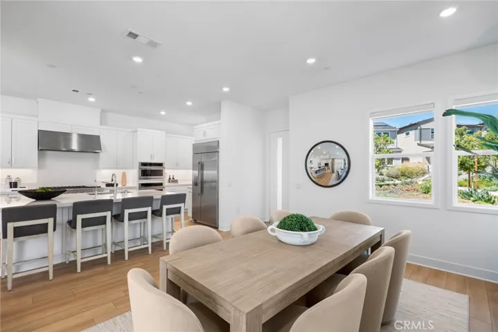 446 Sonia, Irvine, California 92618