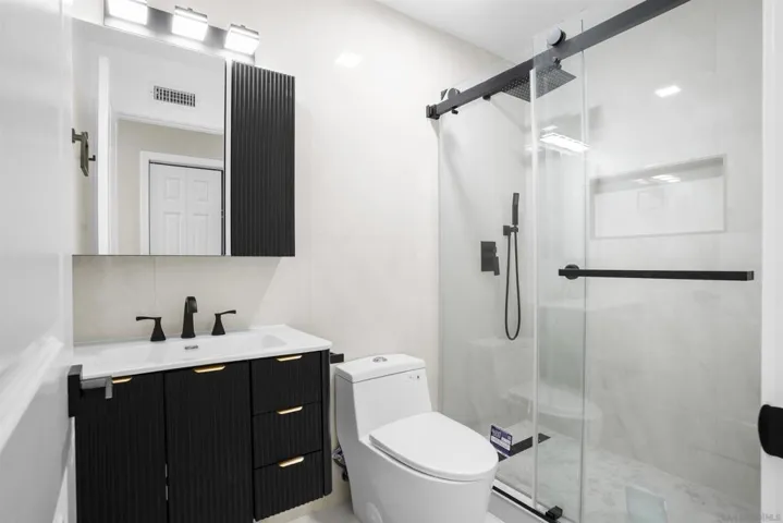 10385 Cheviot, San Diego, California 92126