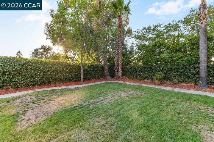 988 Roma Street, Livermore, California 94551