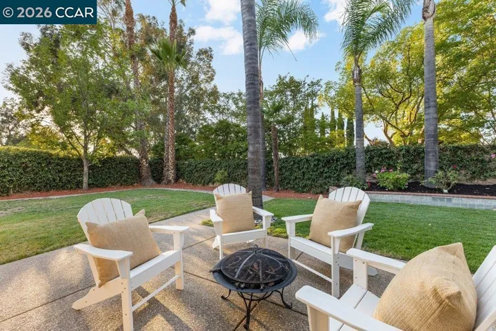 988 Roma Street, Livermore, California 94551