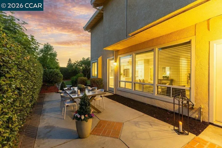 988 Roma Street, Livermore, California 94551