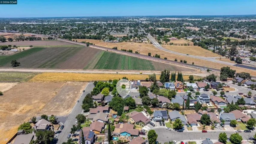 3020 Janessa Way, Stockton, California 95205-8404