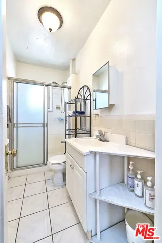 810 S Norton Avenue, Los Angeles, California 90005