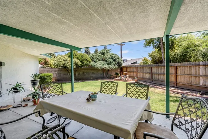 5618 N 9th, Fresno, California 93710