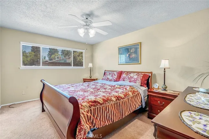5618 N 9th, Fresno, California 93710