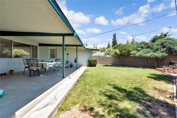 5618 N 9th, Fresno, California 93710