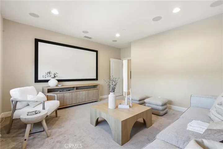 31800 Paseo Tarazona, San Juan Capistrano, California 92675