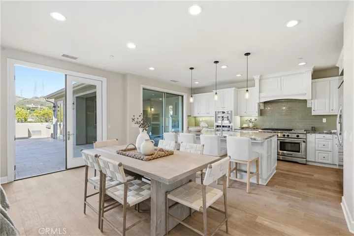 31800 Paseo Tarazona, San Juan Capistrano, California 92675
