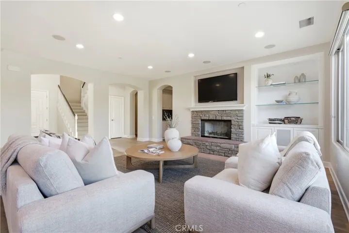 31800 Paseo Tarazona, San Juan Capistrano, California 92675