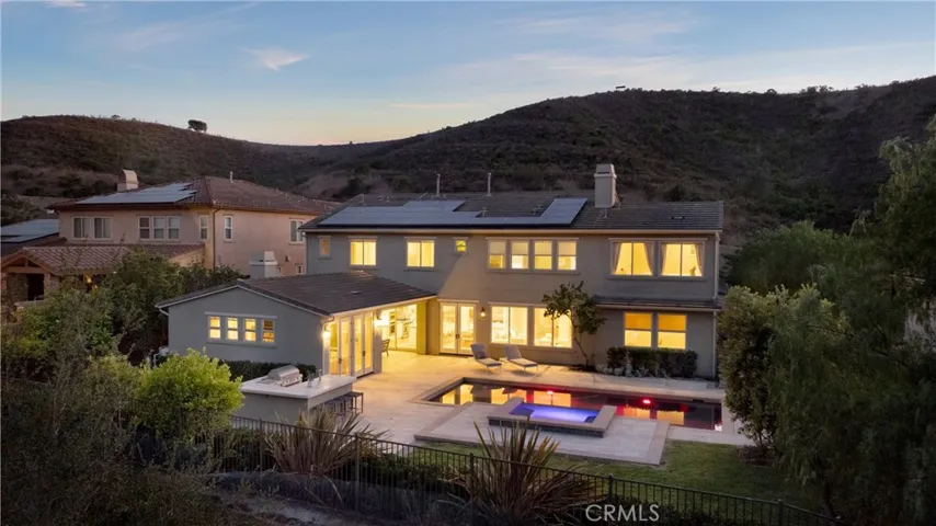 31800 Paseo Tarazona, San Juan Capistrano, California 92675