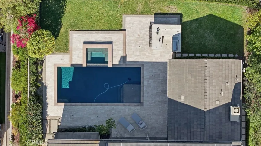 31800 Paseo Tarazona, San Juan Capistrano, California 92675