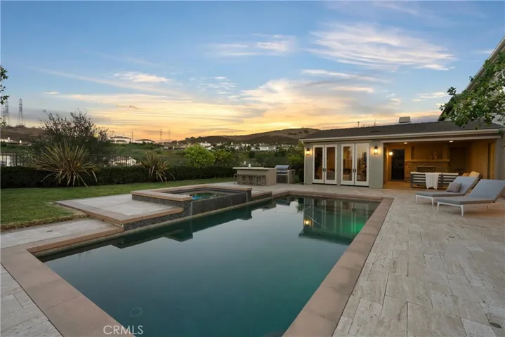 31800 Paseo Tarazona, San Juan Capistrano, California 92675