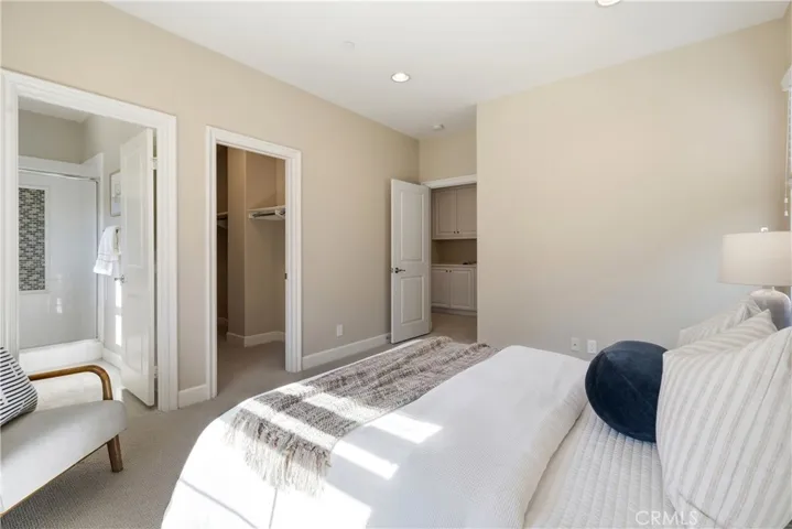 31800 Paseo Tarazona, San Juan Capistrano, California 92675