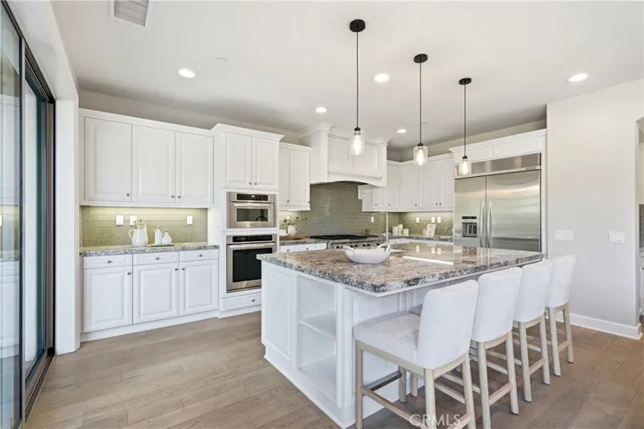 31800 Paseo Tarazona, San Juan Capistrano, California 92675