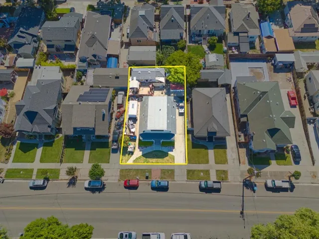 849 Monterey Street, Hollister, California 95023