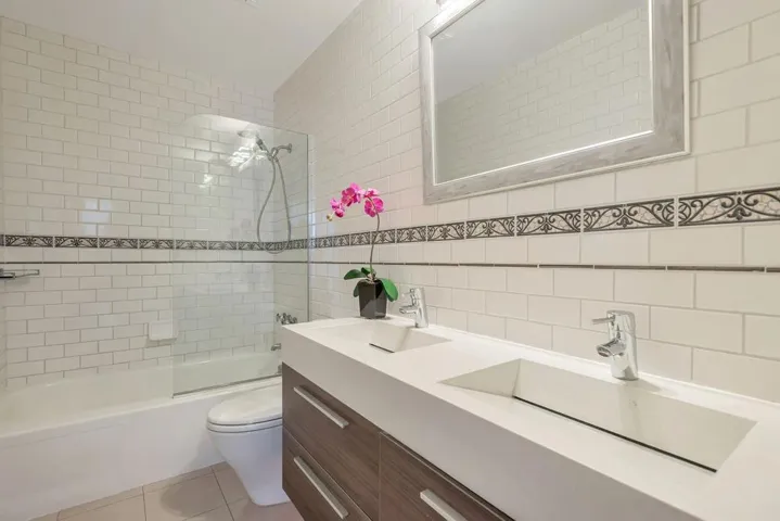 651 Port Drive 208, San Mateo, California 94404