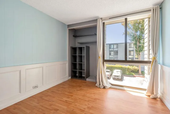 651 Port Drive 208, San Mateo, California 94404