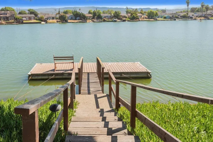 651 Port Drive 208, San Mateo, California 94404