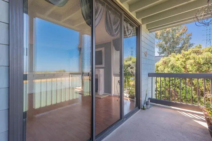 651 Port Drive 208, San Mateo, California 94404