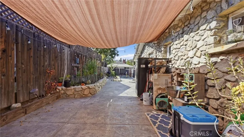 7276 Summitrose Street, Tujunga, California 91042