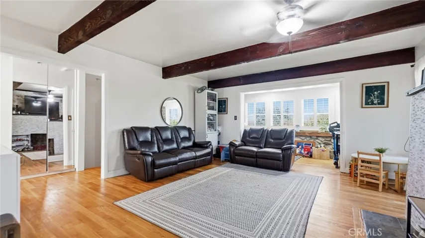 7276 Summitrose Street, Tujunga, California 91042