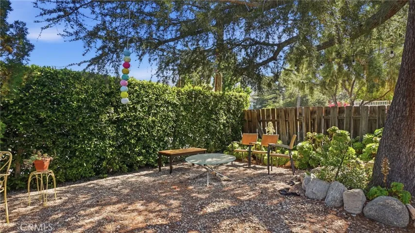 7276 Summitrose Street, Tujunga, California 91042