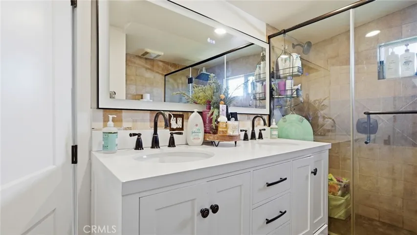 7276 Summitrose Street, Tujunga, California 91042