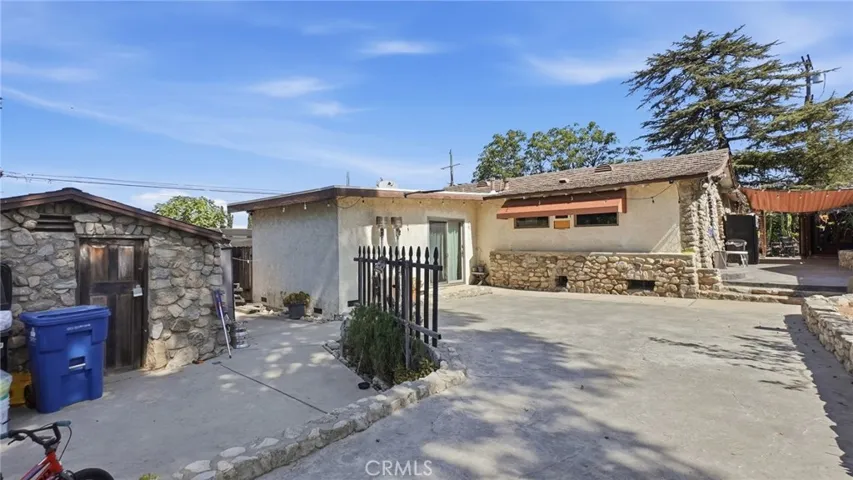 7276 Summitrose Street, Tujunga, California 91042