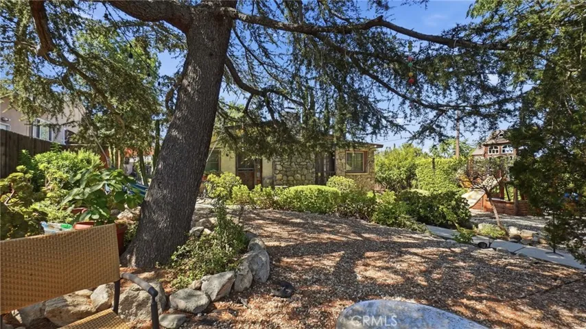 7276 Summitrose Street, Tujunga, California 91042